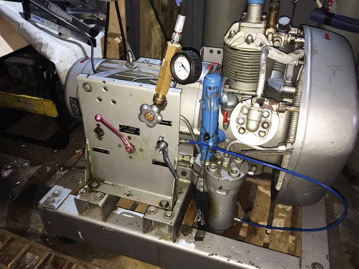 foto blog manometer 21 2018 sauer compressors Sauer Oldie Compressor v2